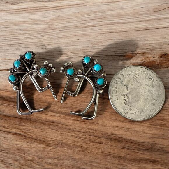 Vintage Zuni Snake Eye Kokopelli Stud Earrings - Picture 3 of 3